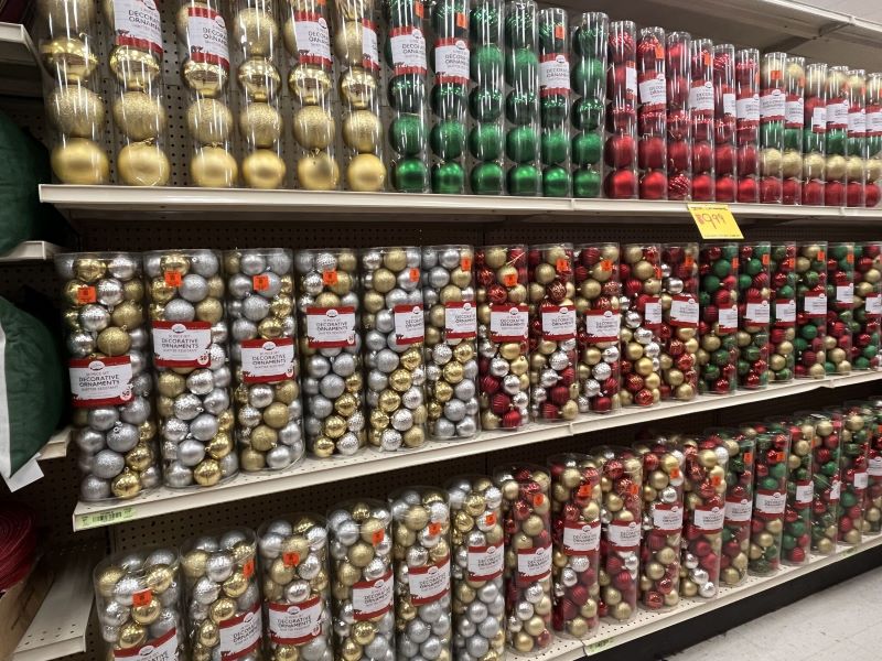 Ornaments   427 Rome, NY